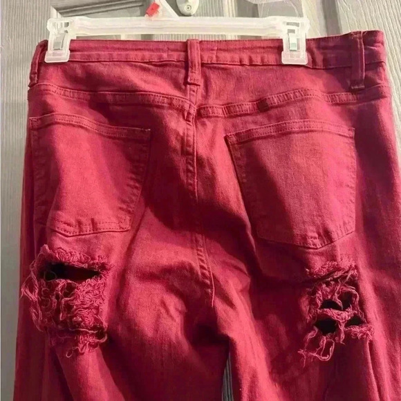 Aphrodite distressed flare leg with raw hem high waisted jeans in burgundy Junio - Picture 6 of 9